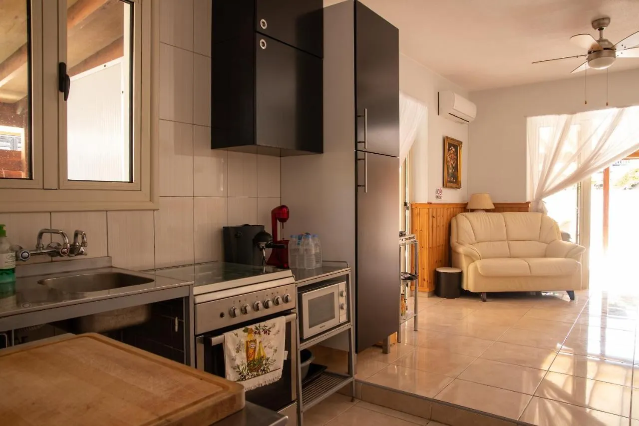 Spyros No23 Charming Oceanview Maisonette Meneou Apartment